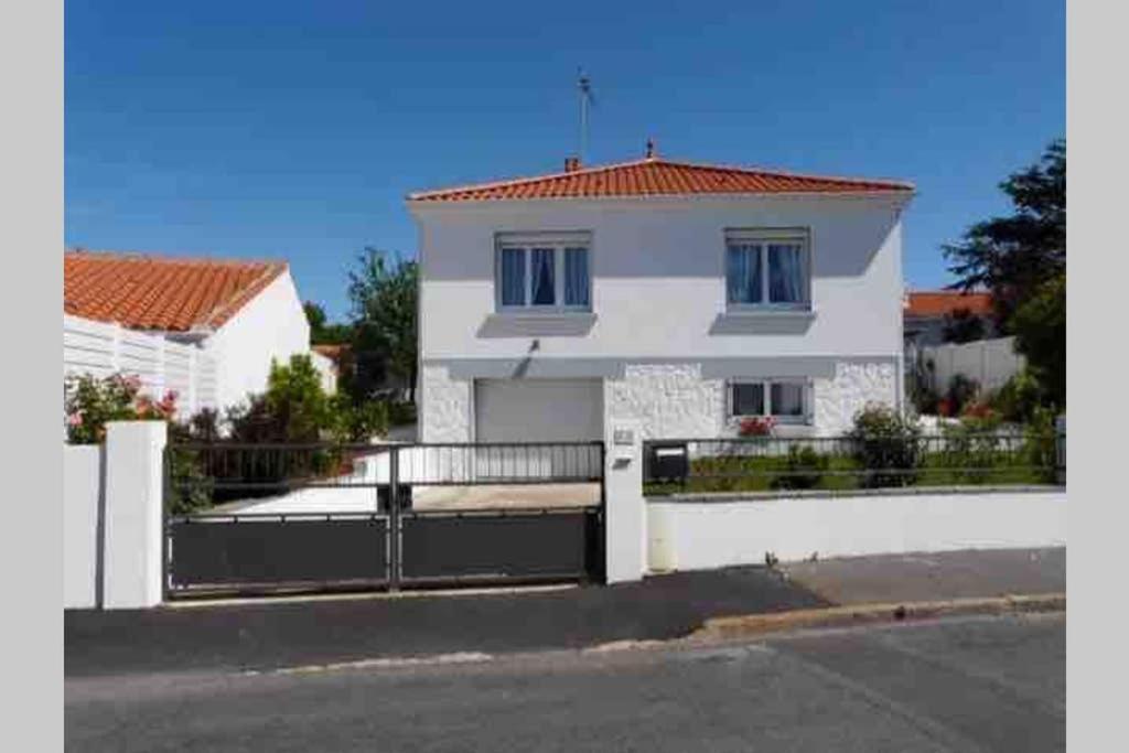 Charmante Maison idéalement située Saint Gilles Croix de vie Exterior foto